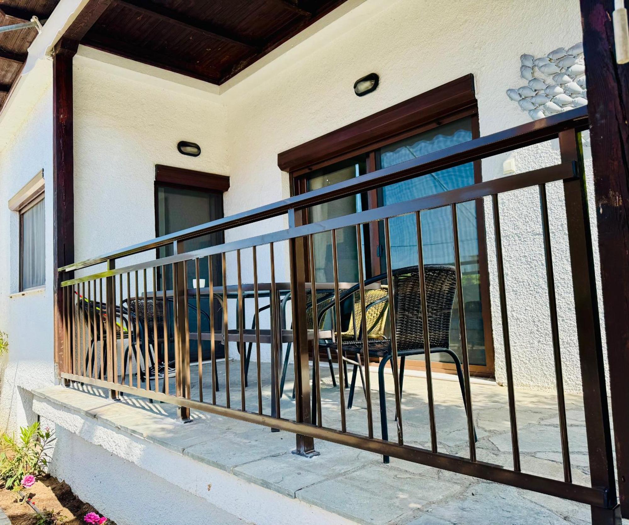 Villa Harmony Palaiontsiflikion Exterior foto